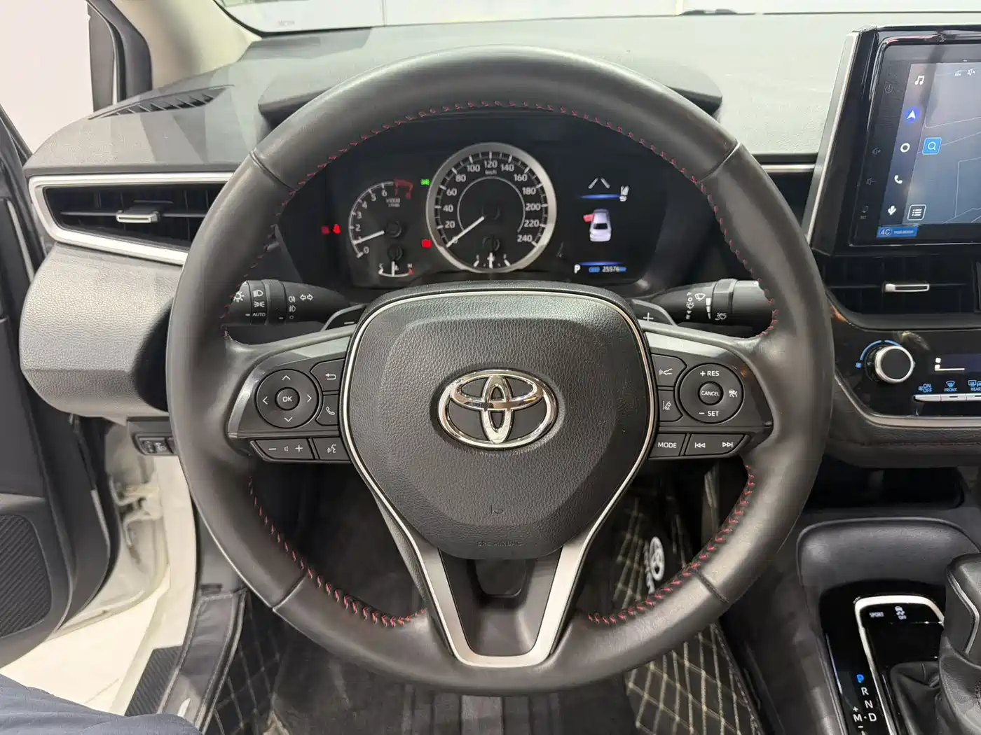 Toyota Corolla 2021 TNGA 1.5L CVT GR SPORT Edition фото 11