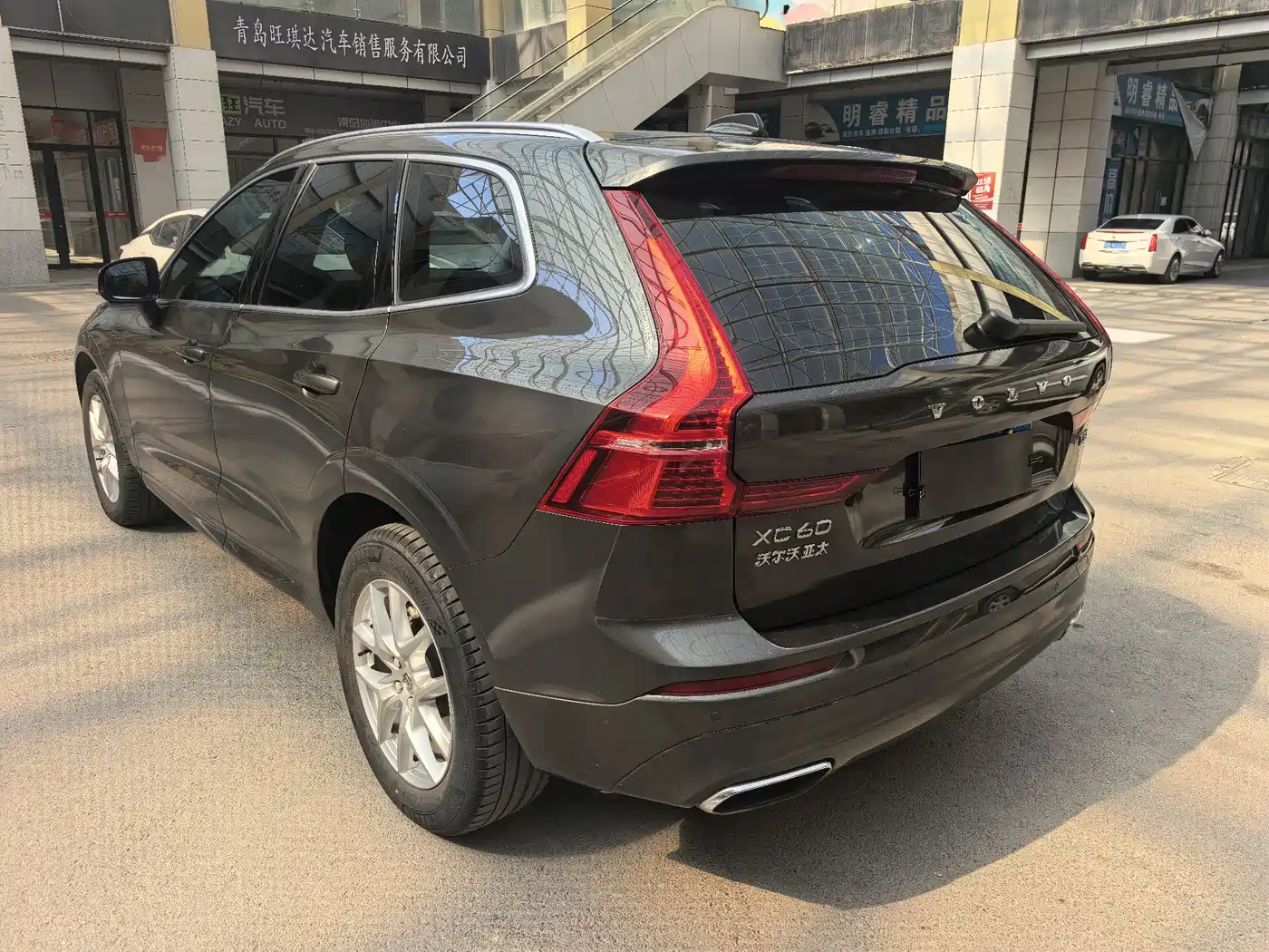 VOLVO XC60