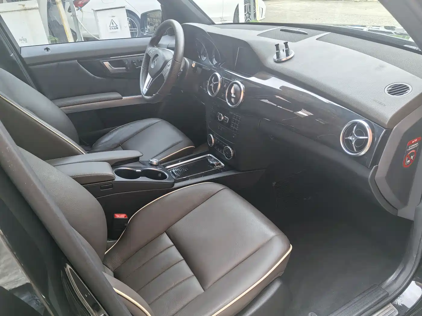 Mercedes-Benz GLK-Class 2013 Facelift GLK 300 4MATIC Luxury фото 12