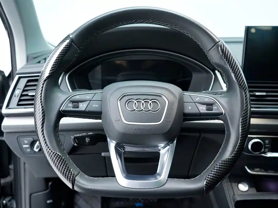 Audi Q5L 2022 40T Luxury Dynamic фото 23