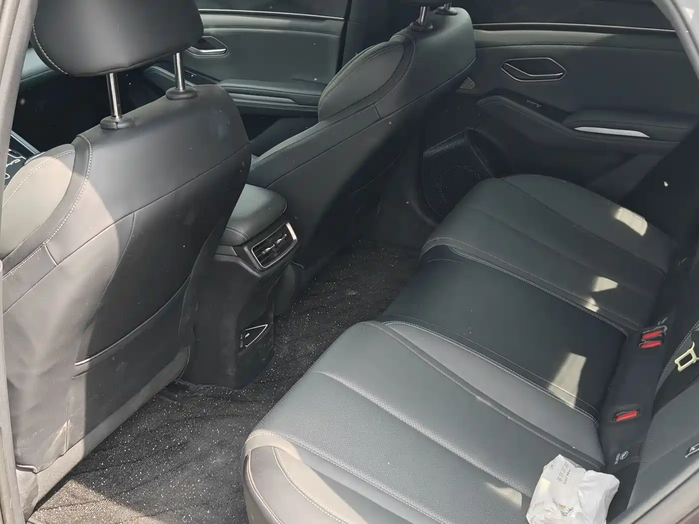 BYD Qin L 2024 DM-i 120KM Superior Edition фото 6