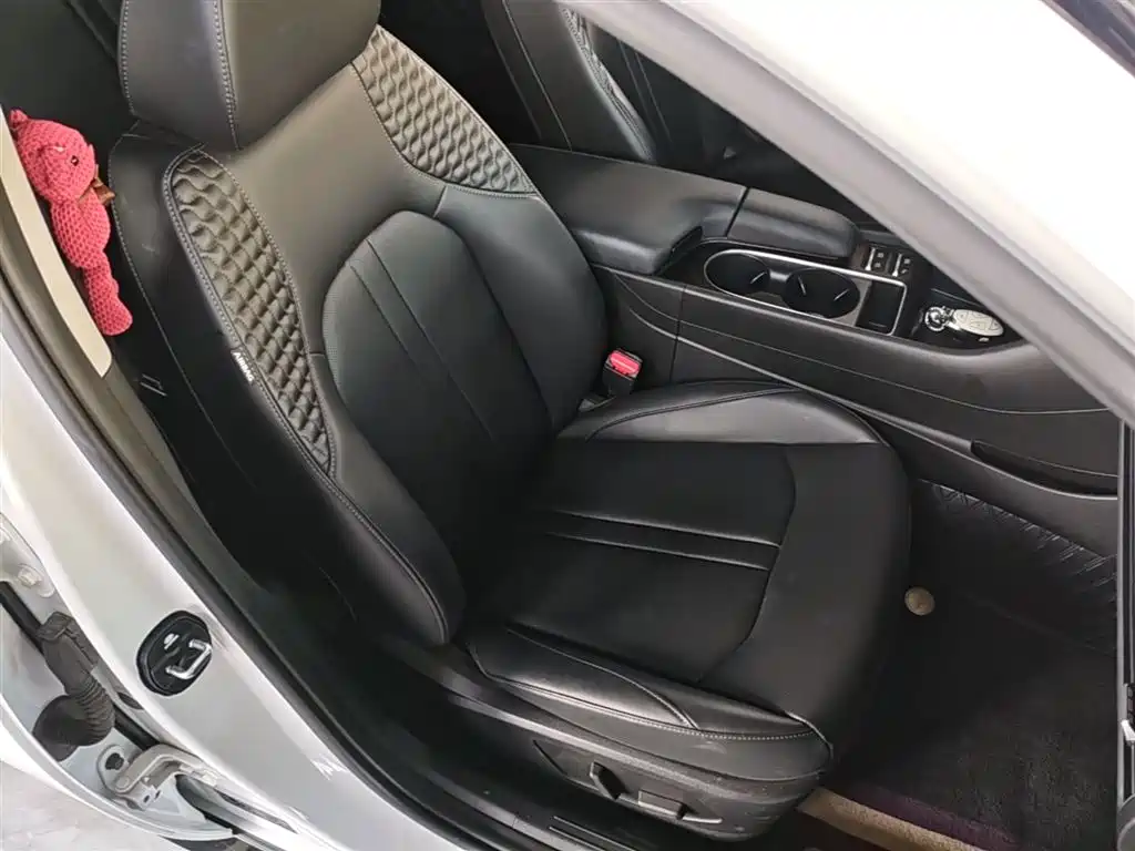 Hyundai Sonata 2024 1.5T Pro фото 25