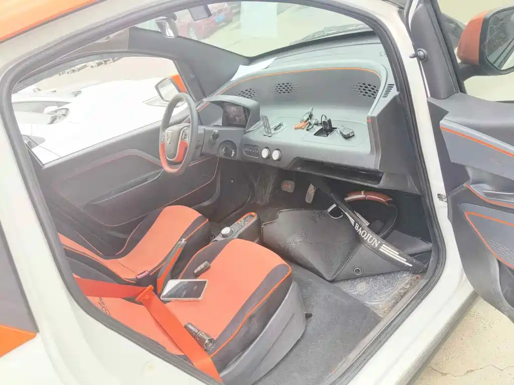 Baojun E100 2019 2019 250KM Smart Edition