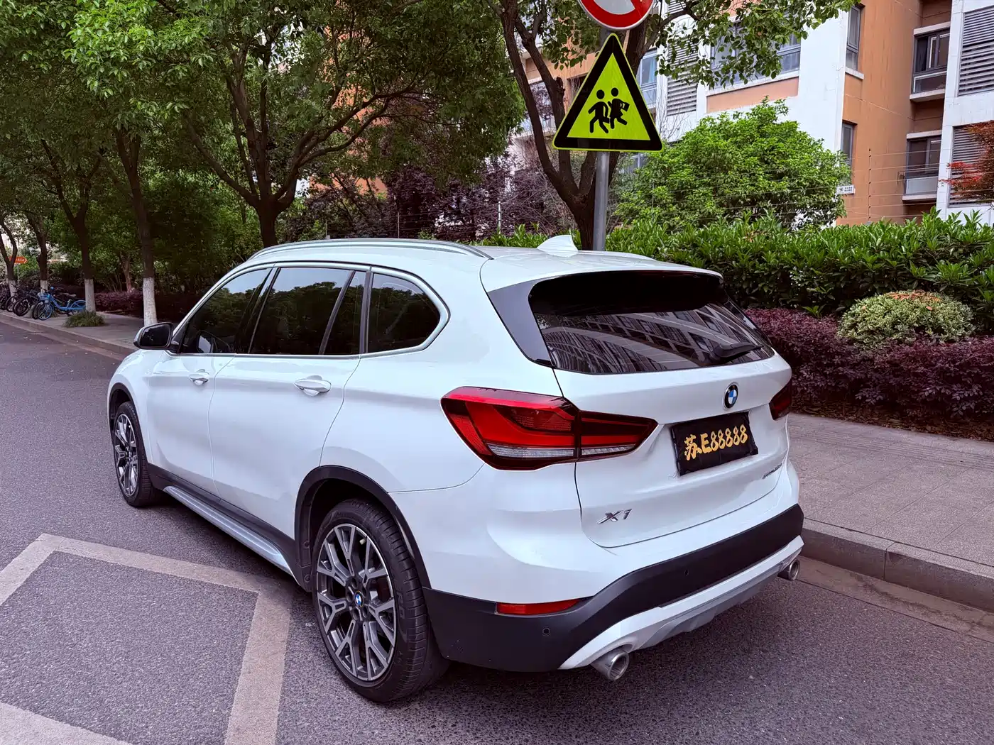 BMW X1 2021 Facelift xDrive25Li Premium фото 23