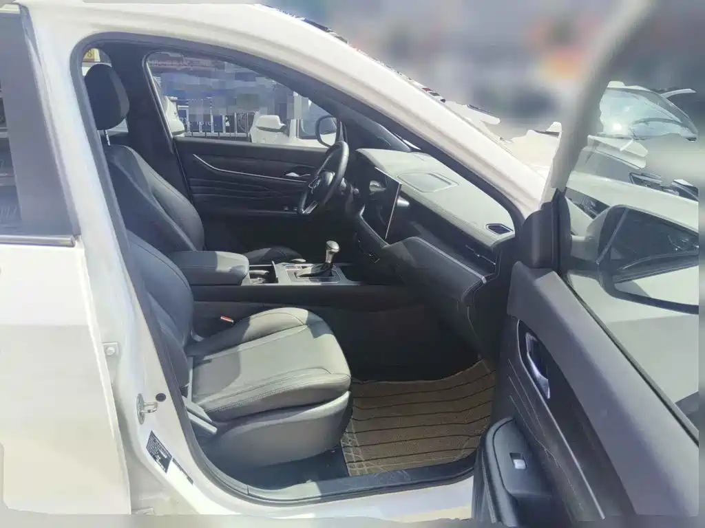 Dongfeng Fengguang Fengguang 580Pro 2020 2020 280TGDI CVT Intelligent Leader