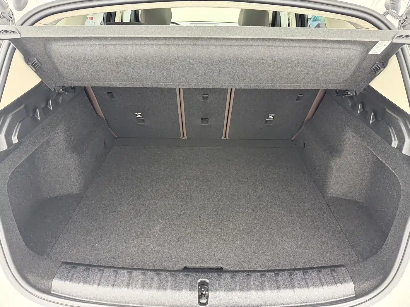 BMW X1 2023 sDrive20Li X Design Package фото 12