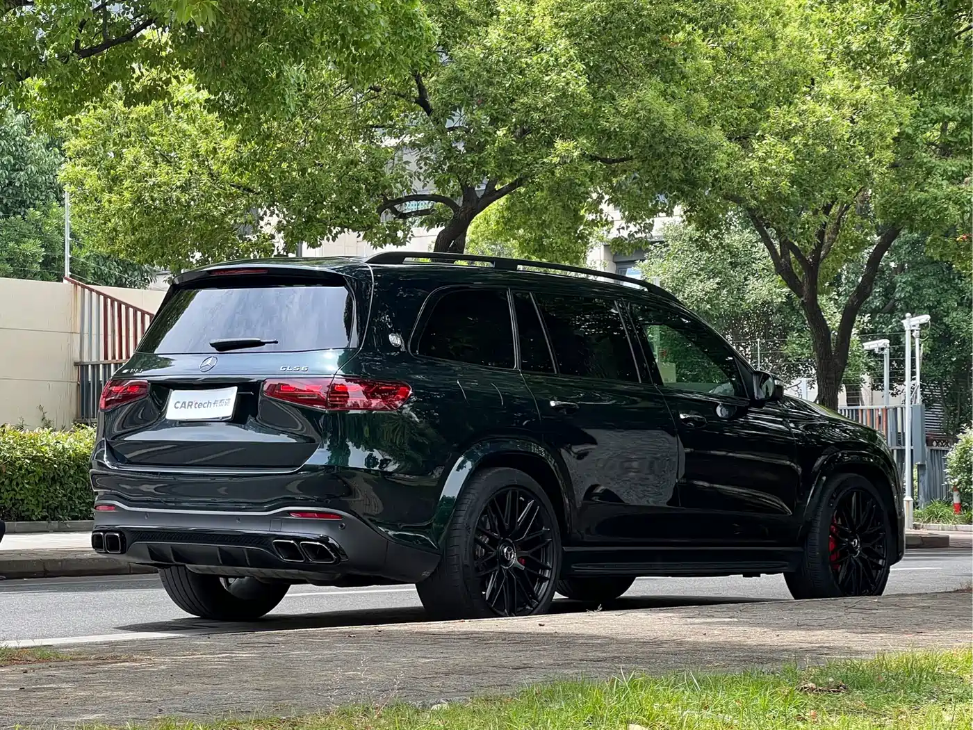 Mercedes-Benz GLS AMG 2024 AMG GLS 63 4MATIC+ фото 5