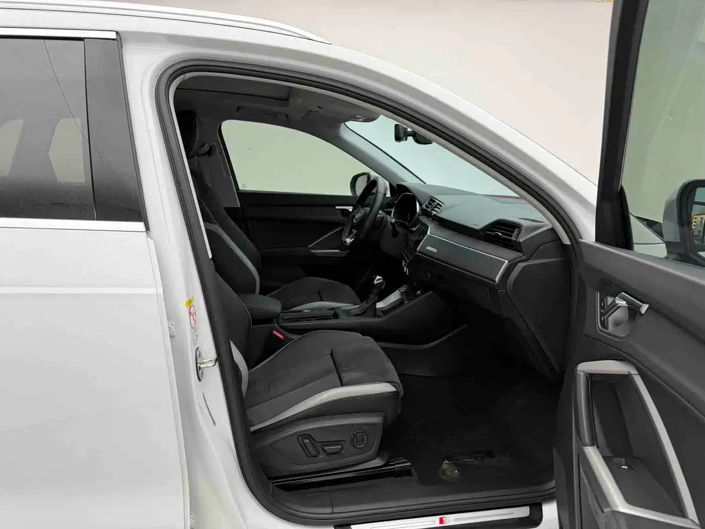 Audi Q3 2022 35 TFSI Fashion Dynamic фото 11