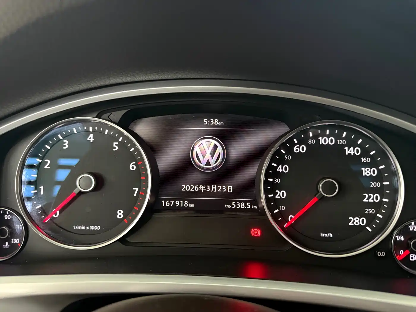 Volkswagen Touareg 2017 3.0TSI Mountain Master Edition фото 6
