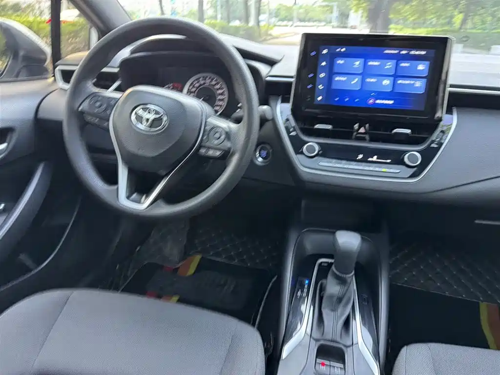 Toyota Levin 2023 185T CVT Luxury фото 8