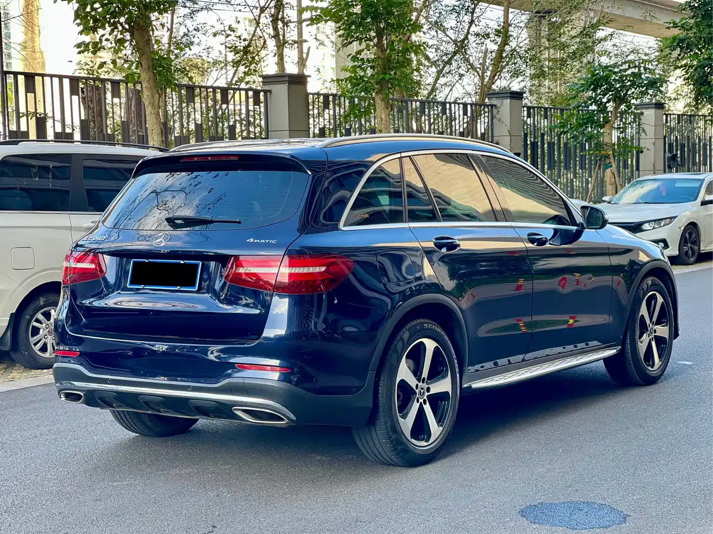 Mercedes-Benz GLC 2018 GLC 260 4MATIC Luxury фото 9