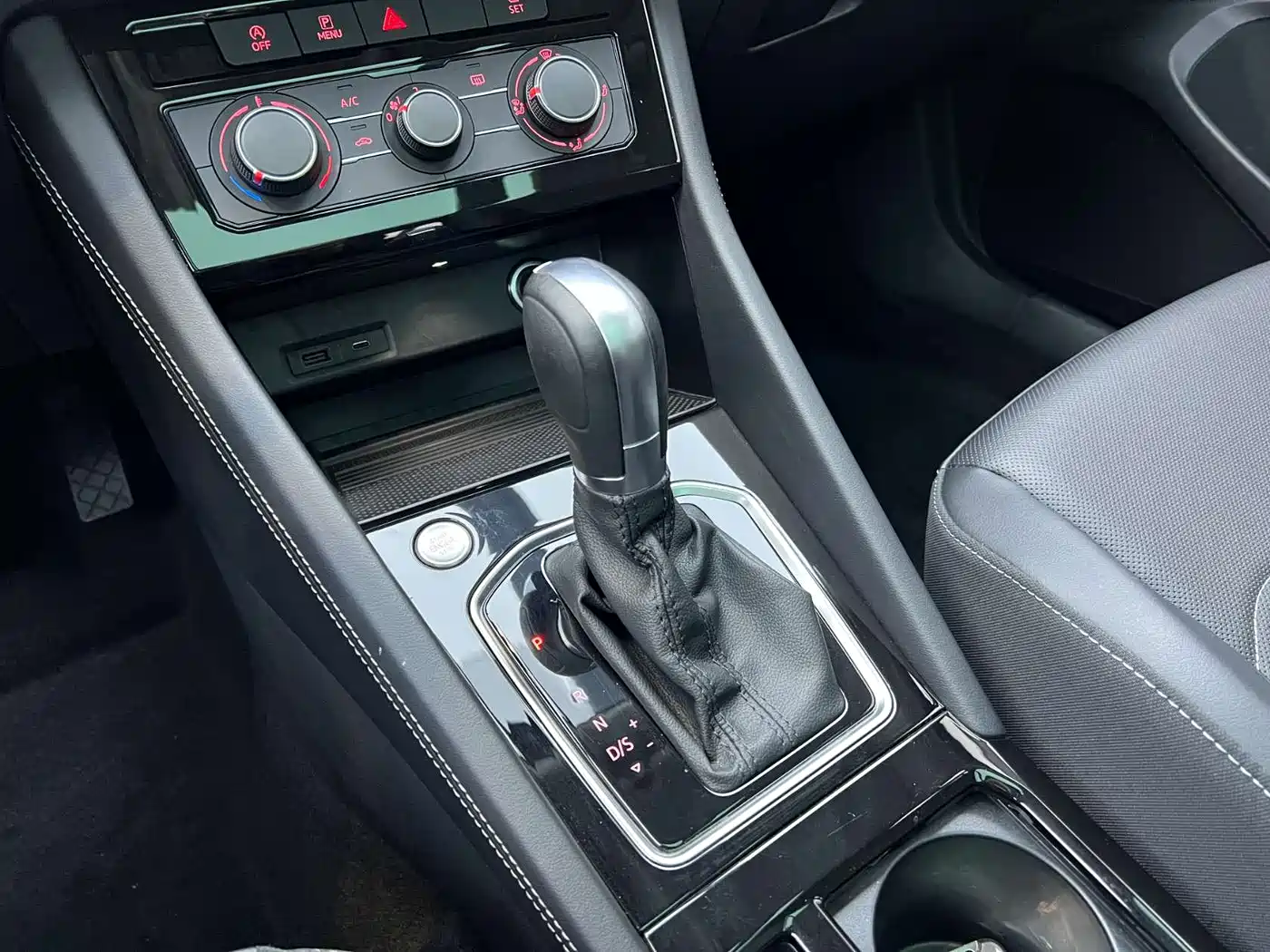 JETTA VS7