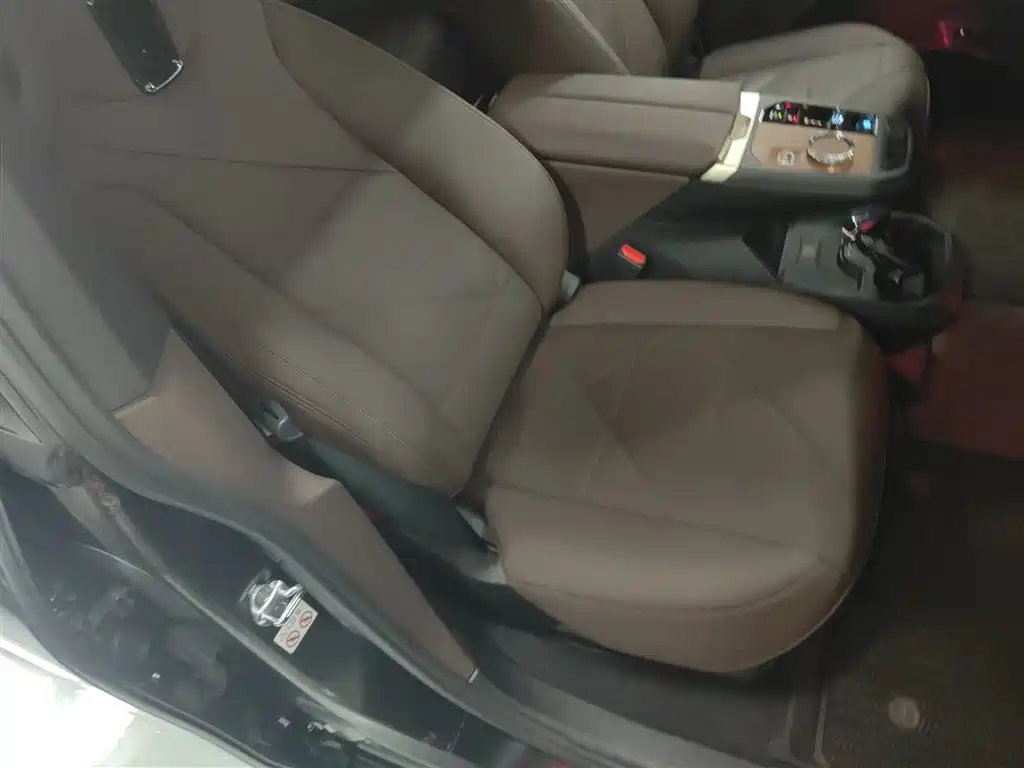 BMW iX 2022 xDrive40 фото 19