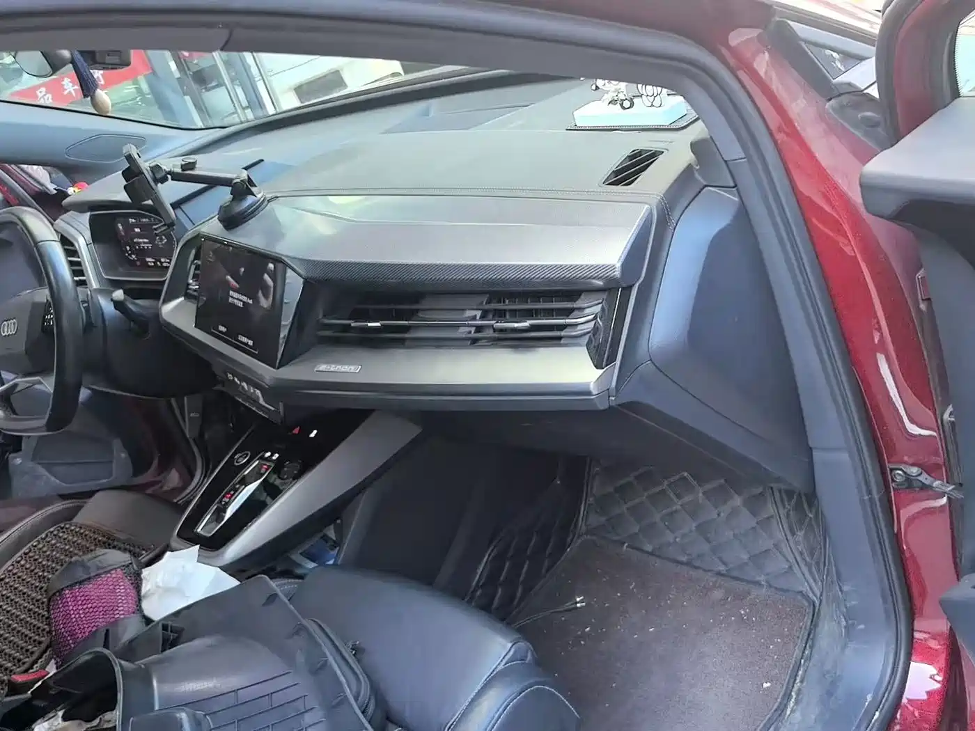 Audi Q4 e-tron 2023 2023 40 e-tron Pioneer Edition