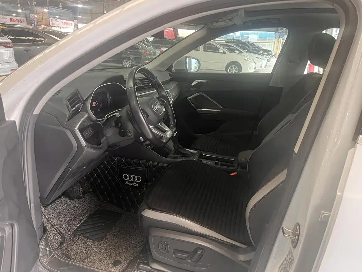 Audi Q3 2020 35 TFSI Fashion Dynamic фото 7