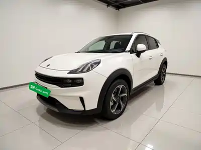 Lynk & Co 06 EM-P