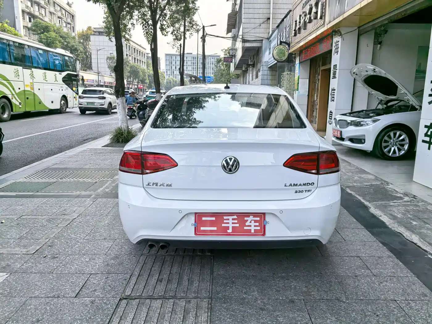 Volkswagen Lamando 2018 230TSI Manual Trend Edition фото 5