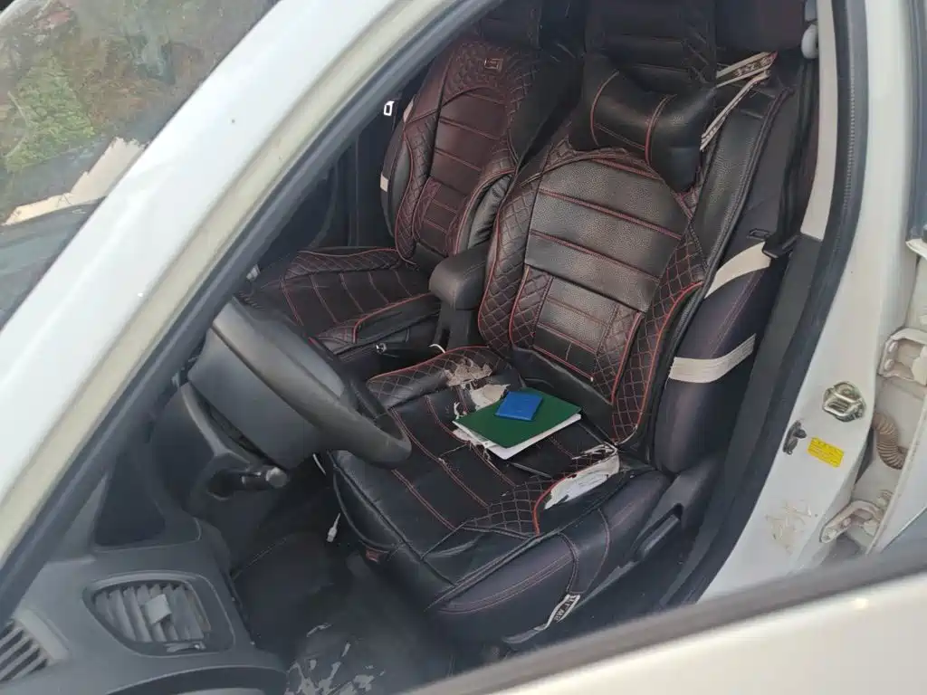 Geely King Kong 2014 2014 CROSS 1.5L Manual Elite