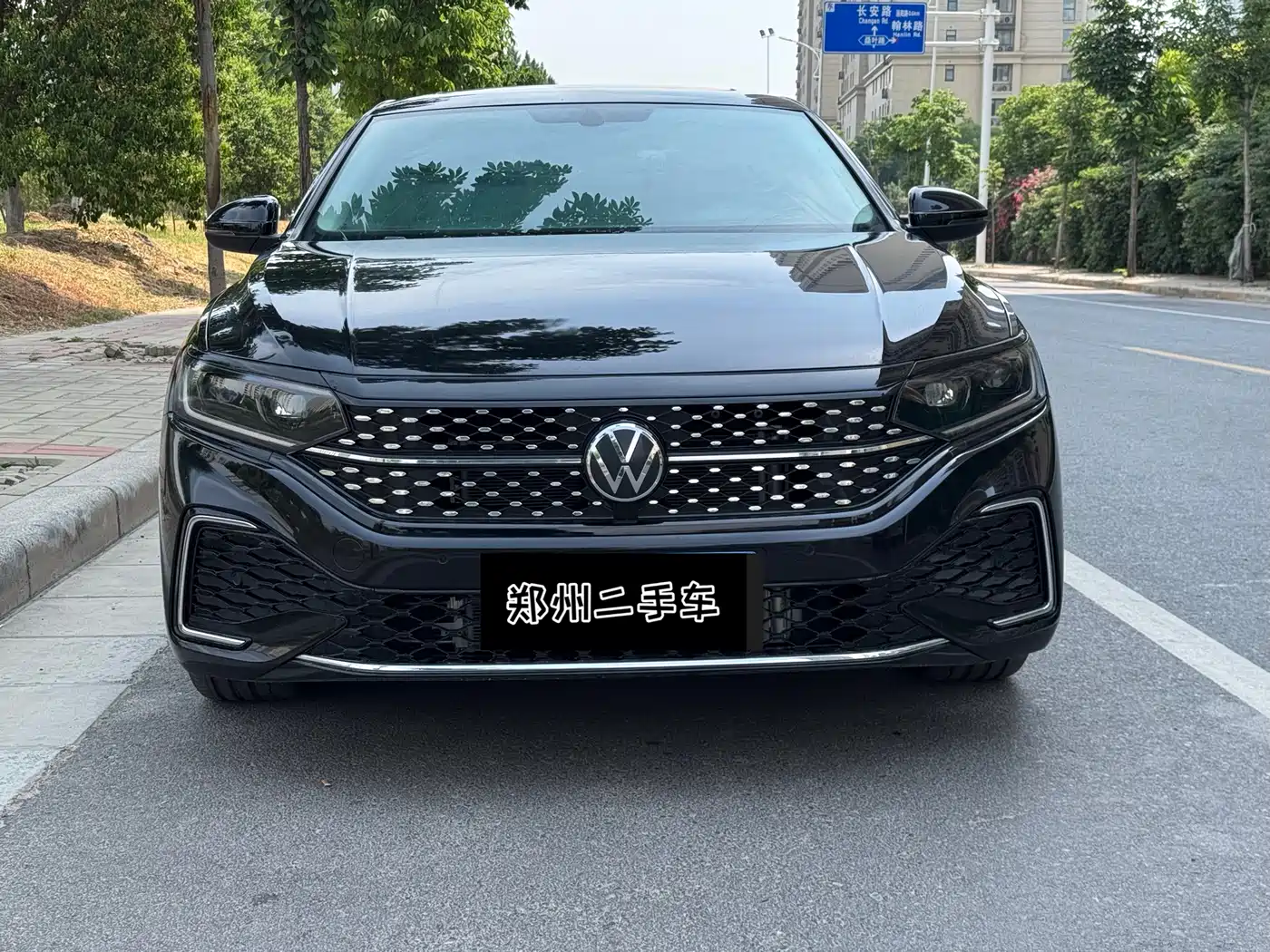 Volkswagen Passat 2024 380TSI Elite Edition фото 2