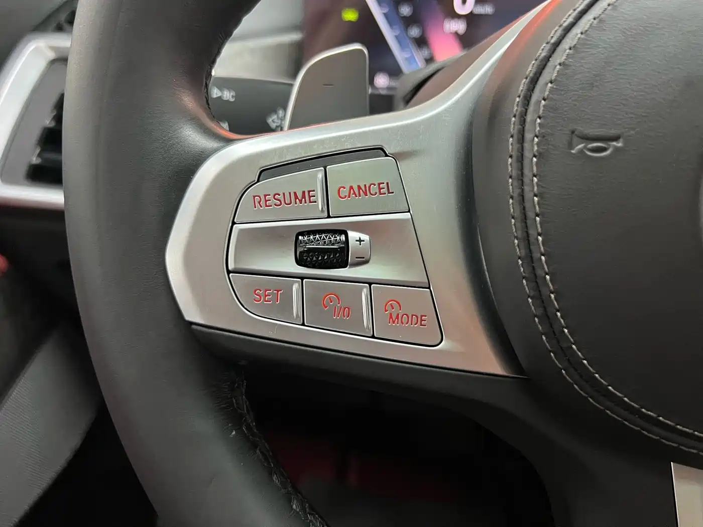 BMW X5 2023 xDrive 30Li Premium M Sport Package фото 24