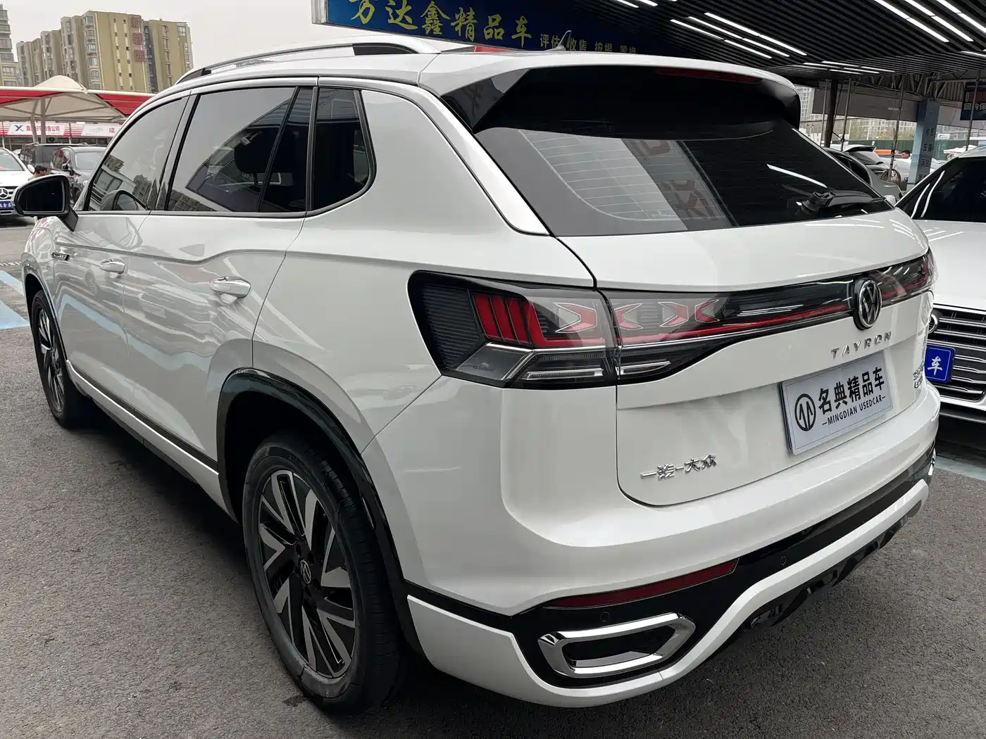 Volkswagen Tayron 2023 380TSI 4WD R-Line High-Performance Edition фото 18