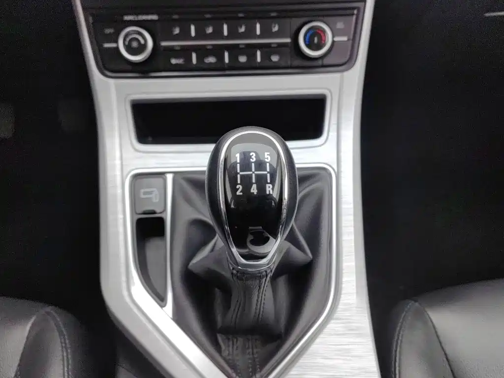 Geely Vision 2020 2019 Upgrade 1.5L Manual Luxury China VI