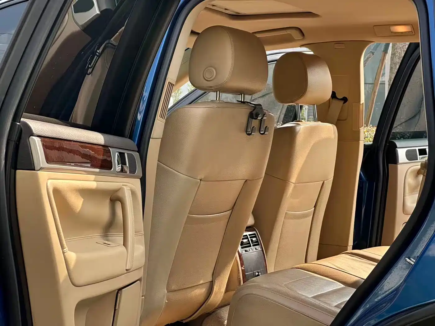 Volkswagen Touareg 2010 3.6 Limited Top Edition фото 9