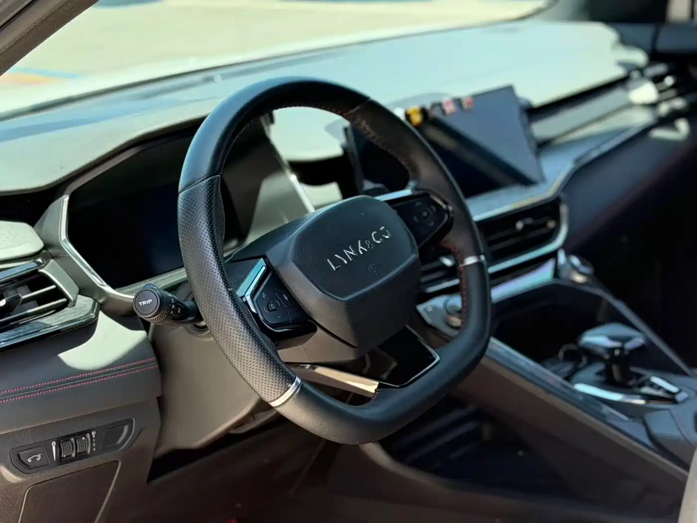 Lynk & Co 06 2020 1.5T Power Pro фото 5