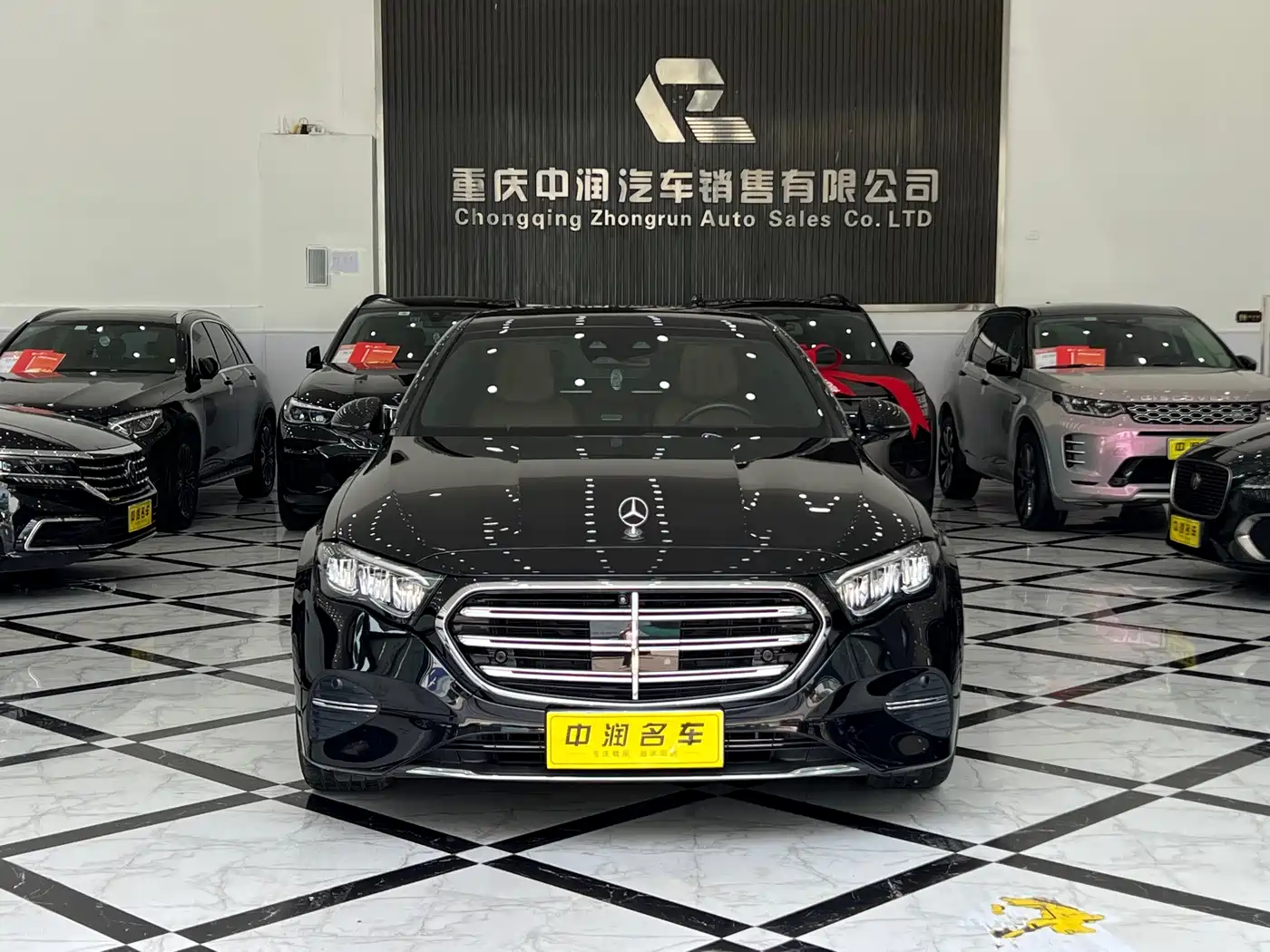 Mercedes-Benz E-Class 2024 Model E 300 L Luxury фото 18
