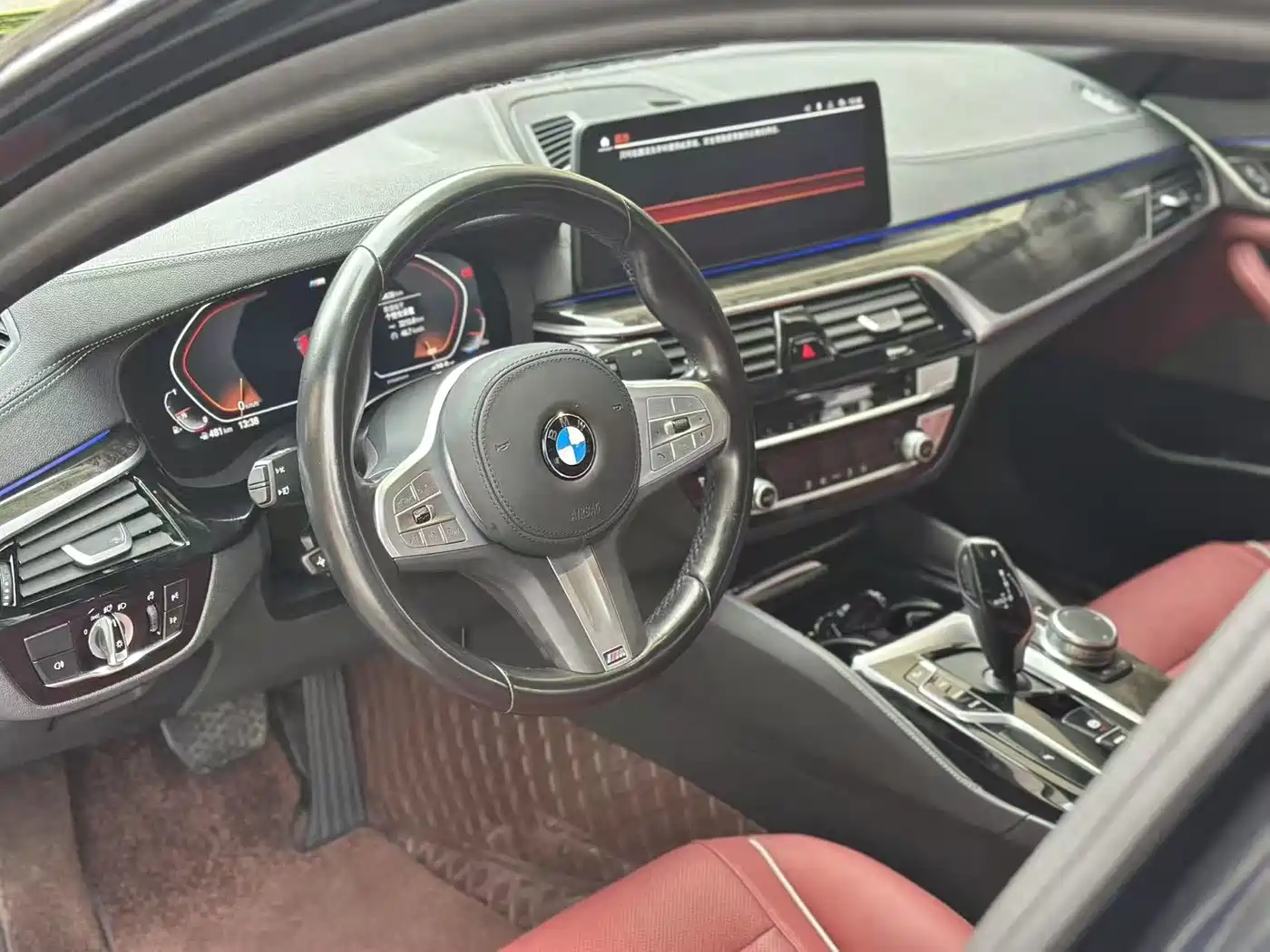 BMW 5 Series 2022 525Li M Sport Package фото 4