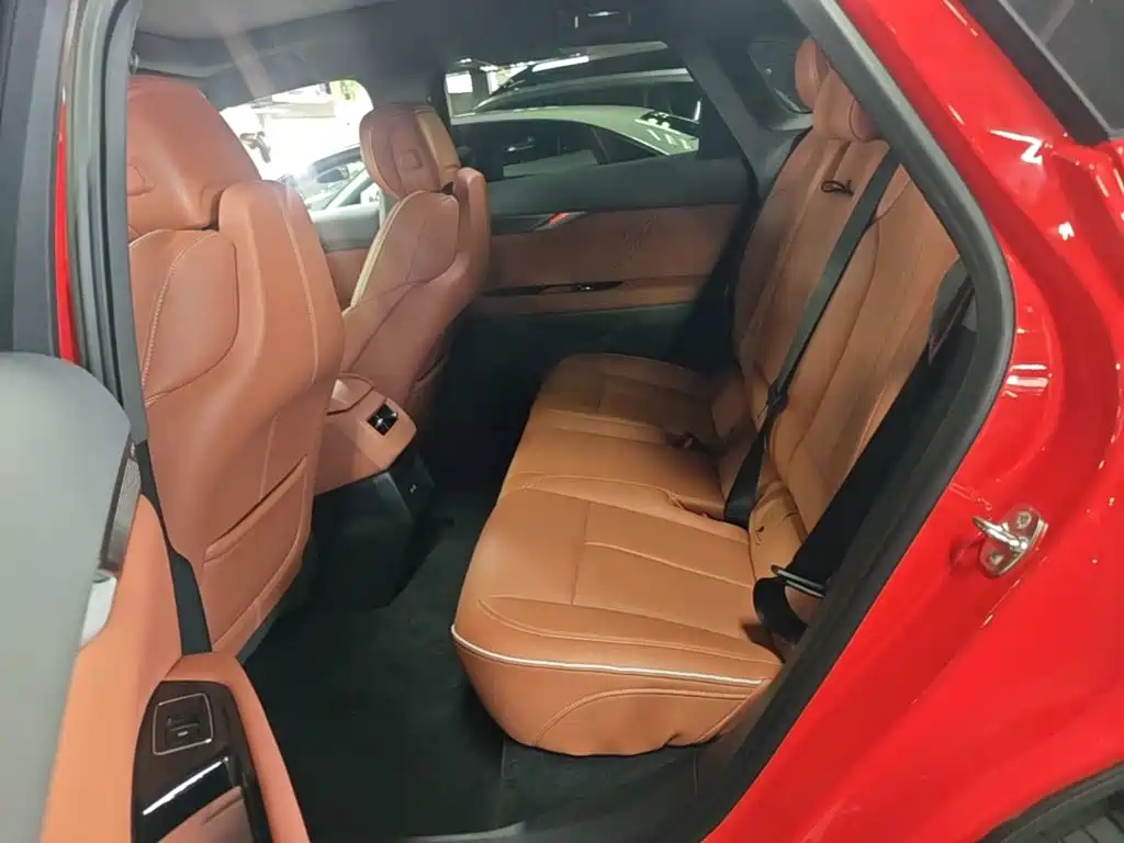Cadillac IQ Ao Ge 2026 2024 AWD Long Range Edition