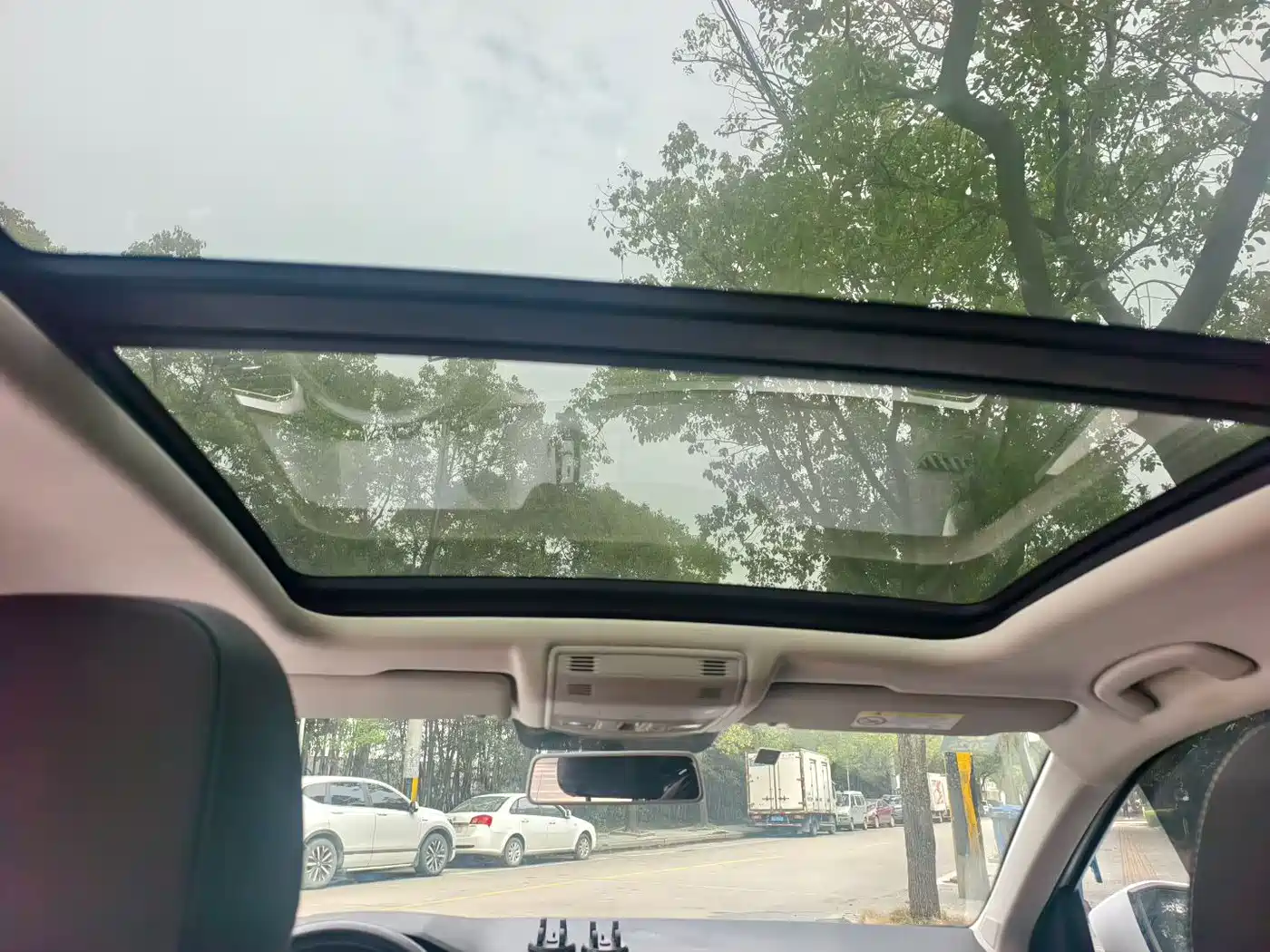  T-ROC EXPLORING SONGS