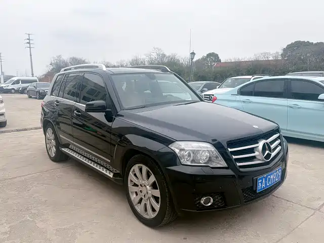 Mercedes-Benz Mercedes-Benz GLK-Class (Import) 2010 GLK 300 4MATIC Fashion