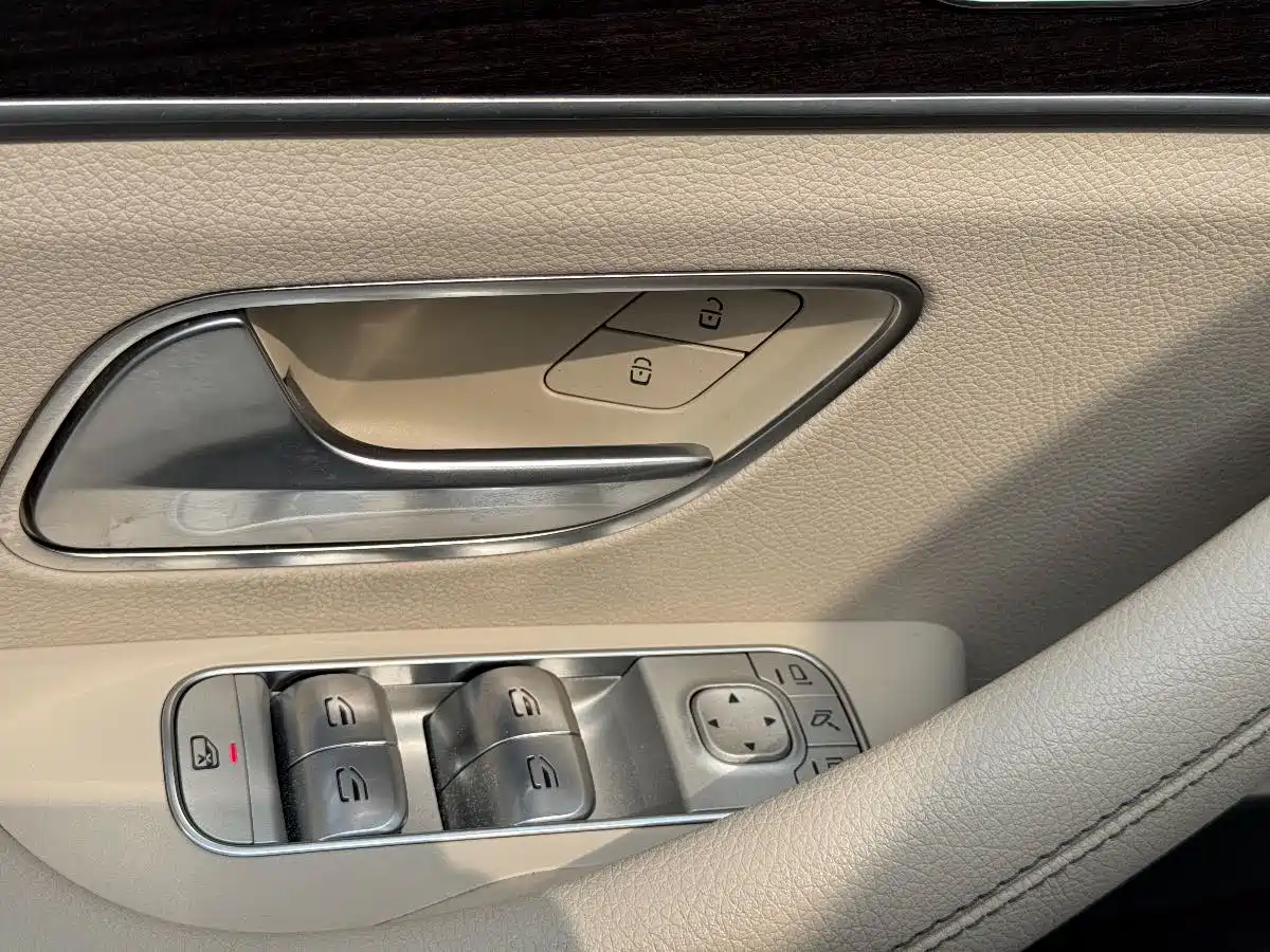 Mercedes-Benz GLE 2020 Facelift GLE 350 4MATIC Fashion фото 22