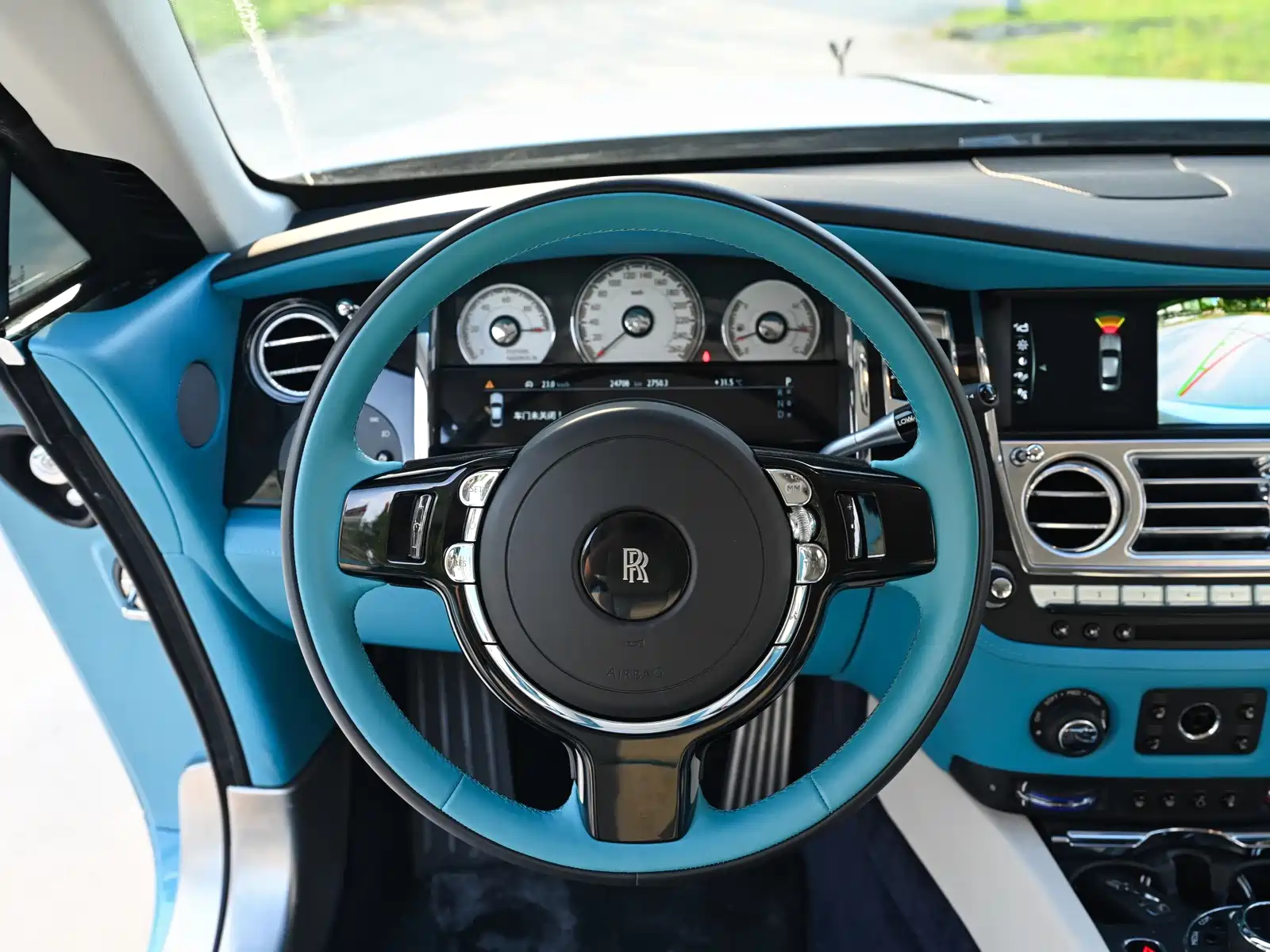 Фото 9 - Rolls-Royce Wraith