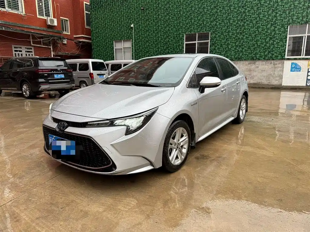 Toyota Levin 2022 Dual Engine 1.8H E-CVT Leading Edition
