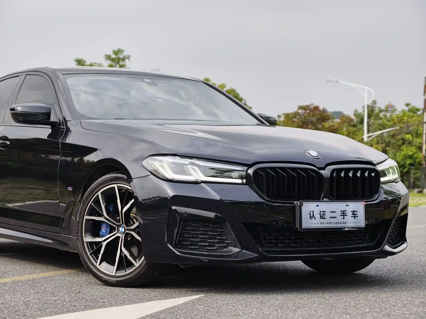 BMW 5 Series (Import) 2021 530i M Sport Package фото 3