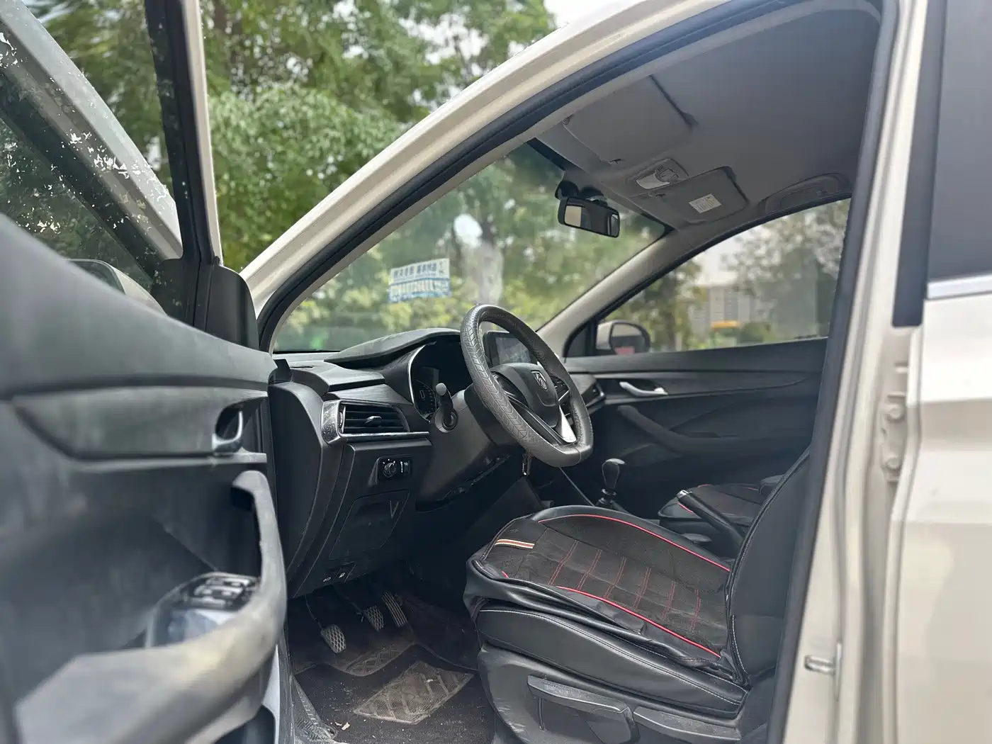 Baojun 360 2018 2018 1.5L Manual Luxury Model China V