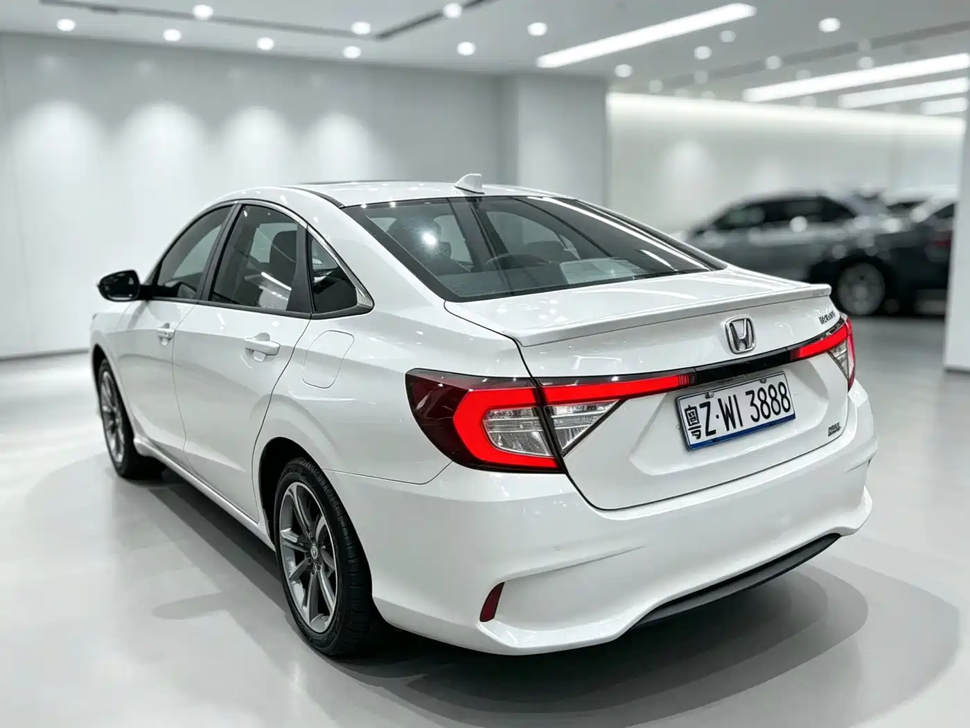 Photo 8 - Honda ENVIX