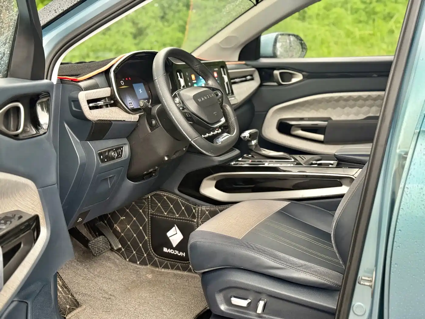 Baojun RM-5 2020 2019 1.5T CVT 24-hour Online Premium 6-seater