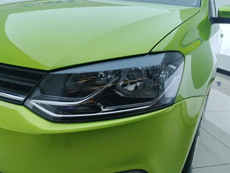 Volkswagen Polo 2018 1.5L Auto Comfort фото 5