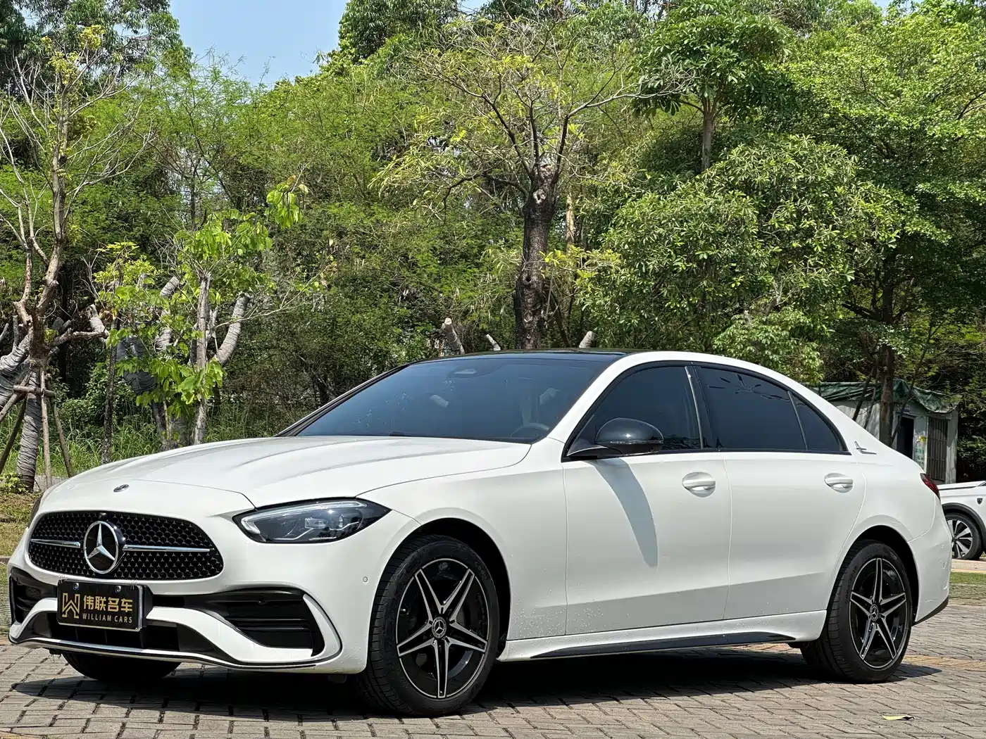 Mercedes-Benz C-Class 2025 C 260 L Night Sport Edition