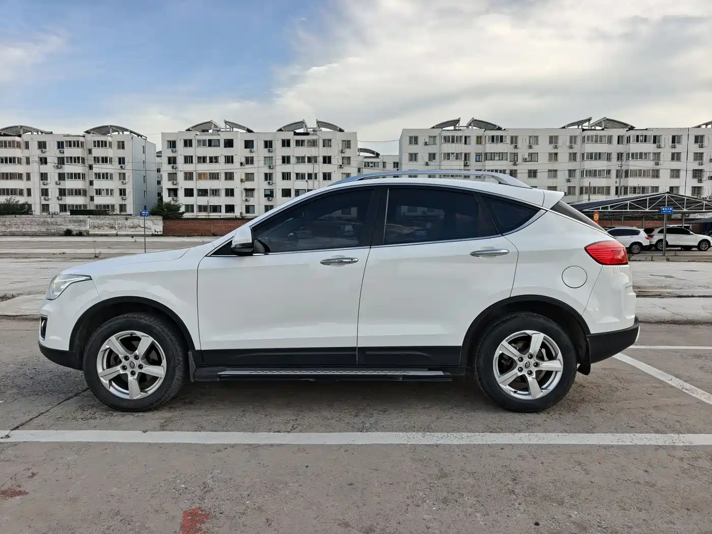 Besturn X80 2014 2013 2.0L Automatic Comfort Model