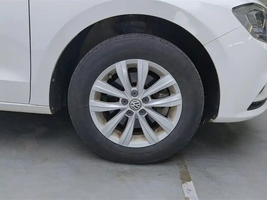 Volkswagen Bora 2018 1.5L Automatic Fashion фото 6