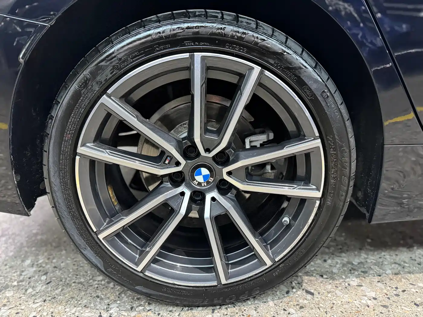 BMW 3 Series 2023 325Li M Sport Package фото 16