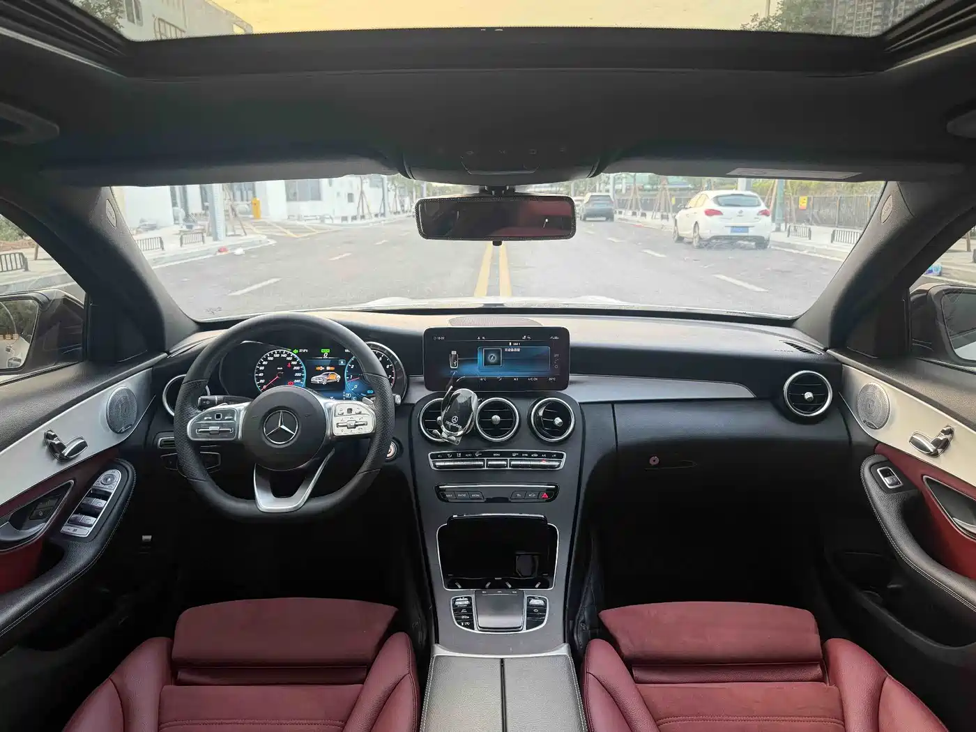 MERCEDES-BENZ C CLASS