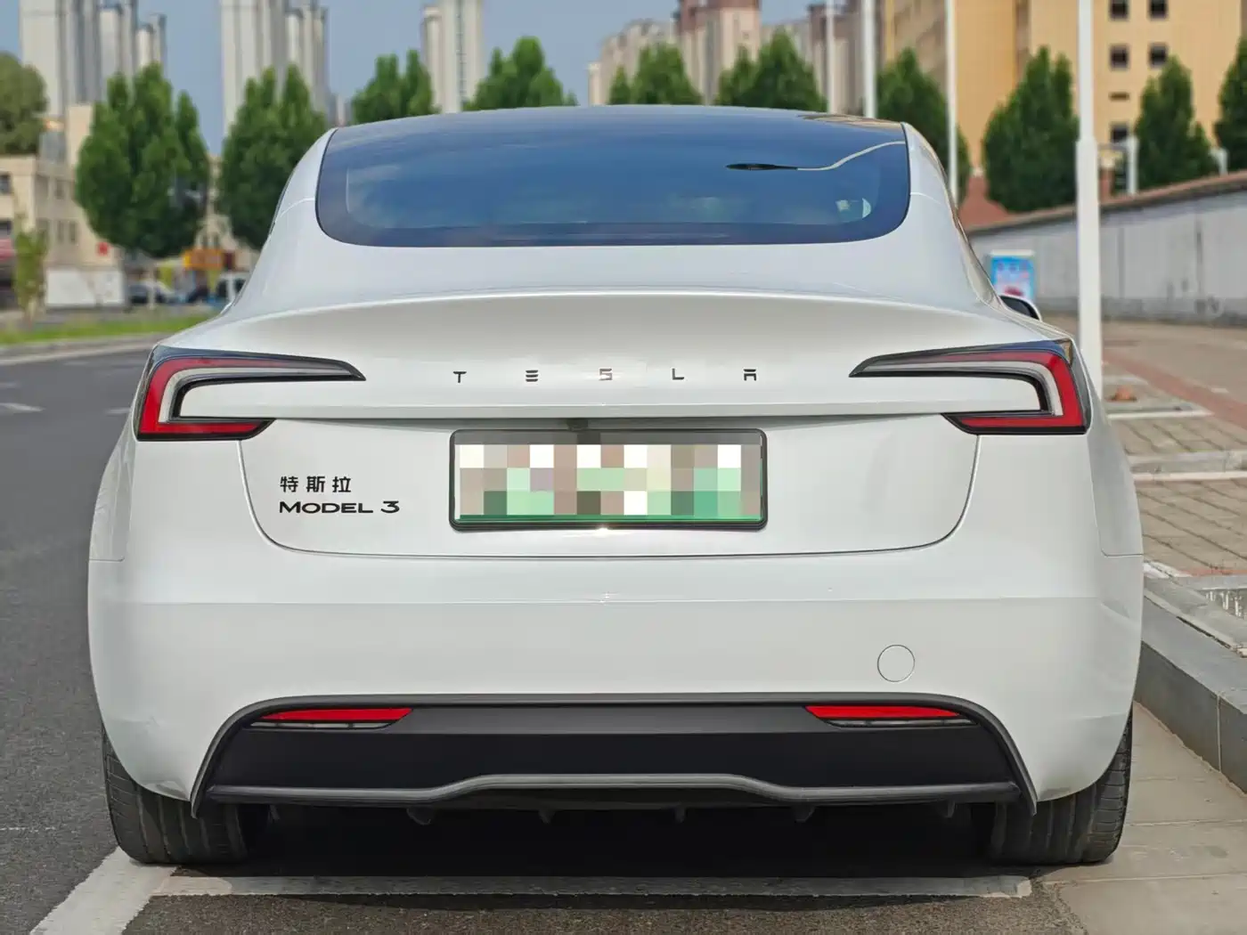 Tesla Model 3 2026 2025 Model Long Range Rear-Wheel Drive