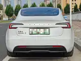 Фото 8 - Tesla Model 3