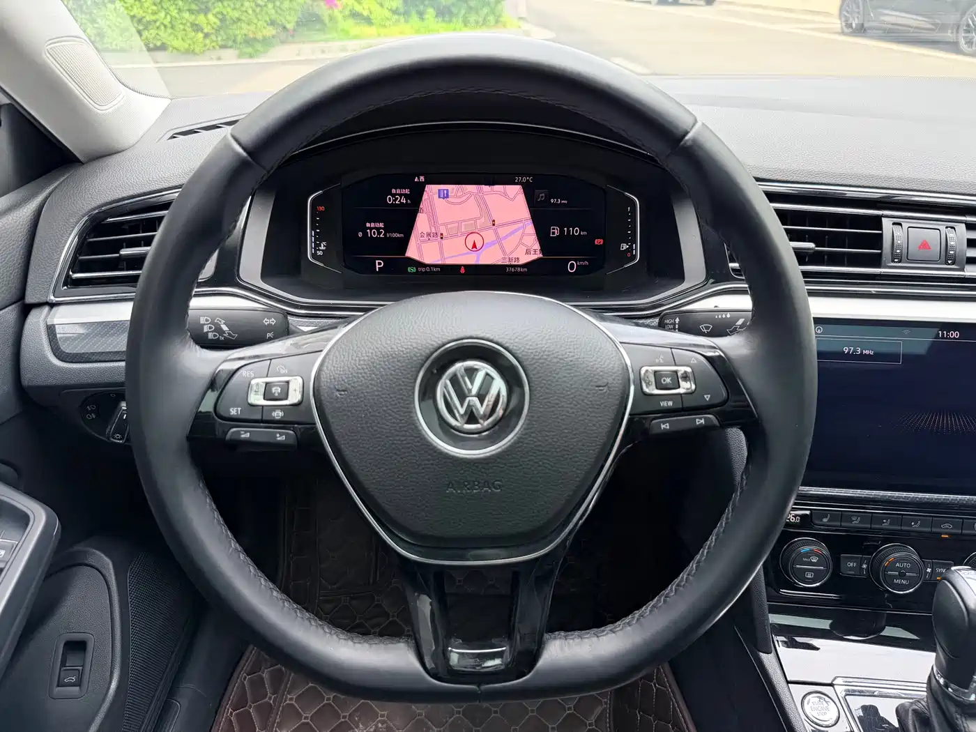 Volkswagen Lamando 2019 280TSI DSG Luxury Edition China V фото 15