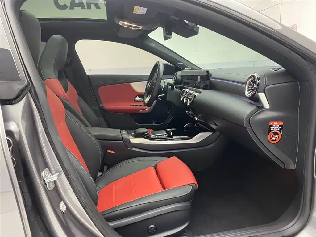 Mercedes-Benz CLA AMG 2023 AMG CLA 35 4MATIC фото 18